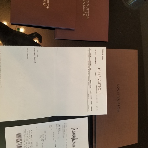 Louis vuitton - Picture 2 of 4